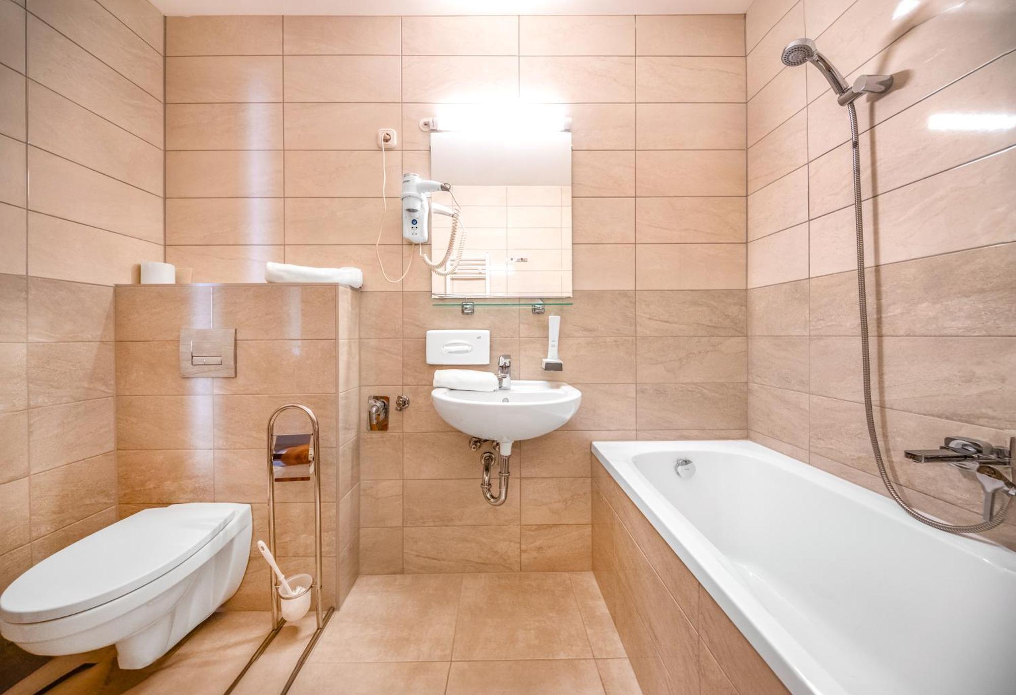 Corvin Hotel Budapest Residence Exteriör bild
