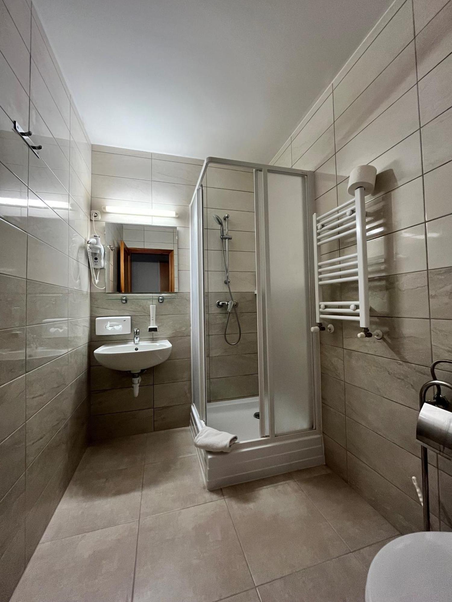 Corvin Hotel Budapest Residence Exteriör bild
