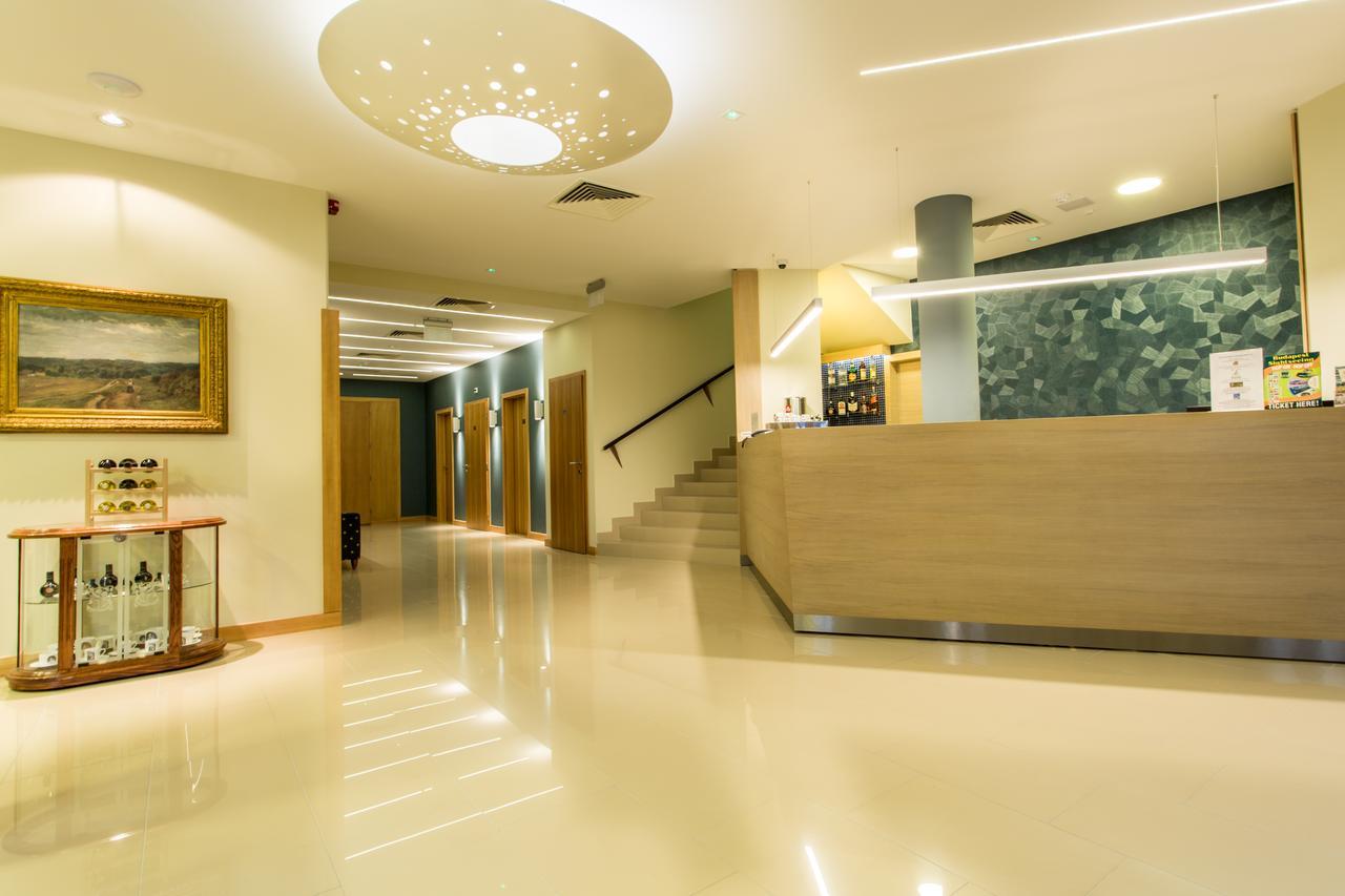 Corvin Hotel Budapest Residence Exteriör bild