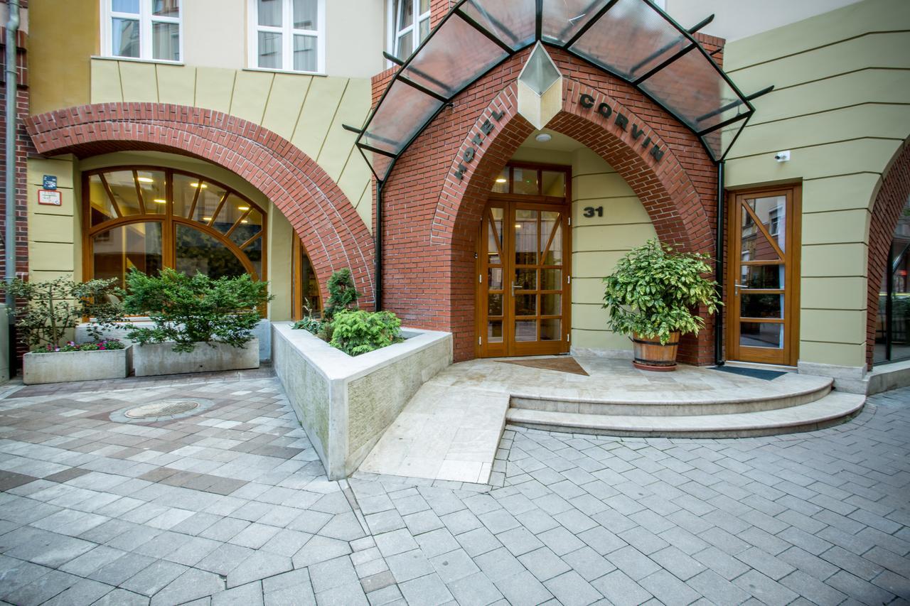 Corvin Hotel Budapest Residence Exteriör bild